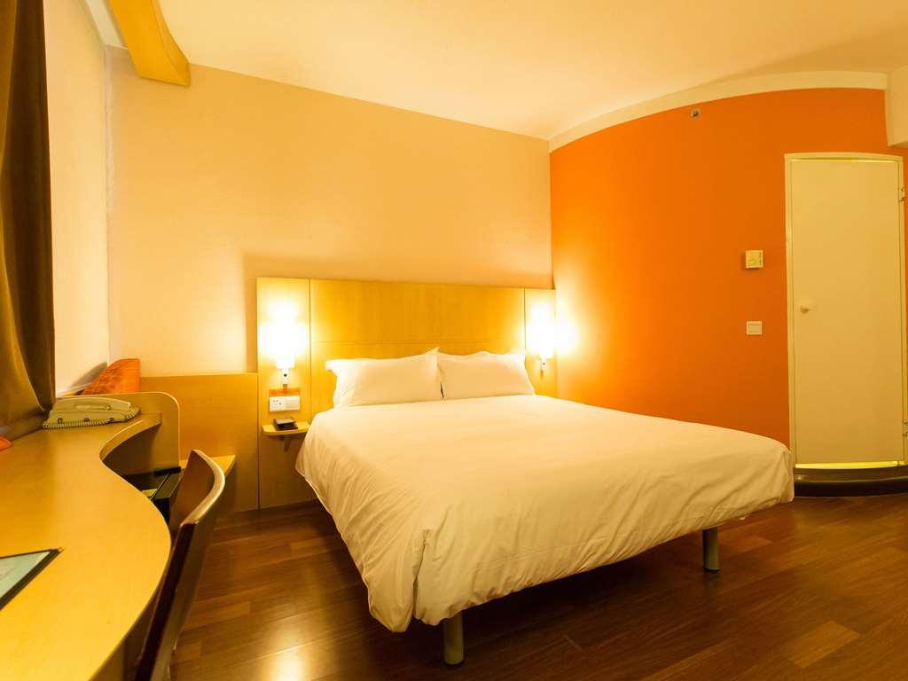 Ibis Dongguan Dongcheng Hotel Szoba fotó