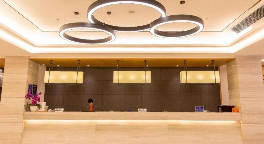 Ibis Dongguan Dongcheng Hotel Kültér fotó