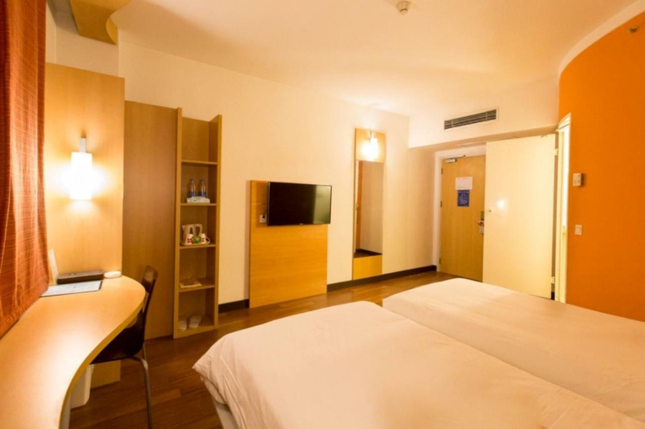 Ibis Dongguan Dongcheng Hotel Kültér fotó