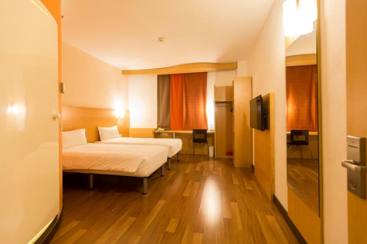 Ibis Dongguan Dongcheng Hotel Kültér fotó
