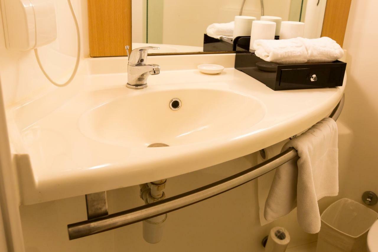 Ibis Dongguan Dongcheng Hotel Kültér fotó