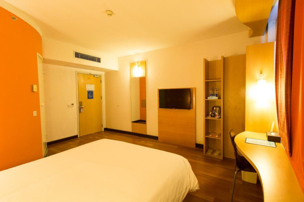 Ibis Dongguan Dongcheng Hotel Kültér fotó